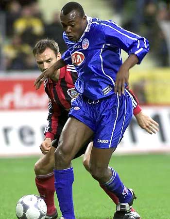 疑在竞技体 疑在竞技体